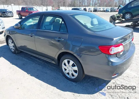 2013 Toyota Corolla Le z USA, uszkodzony, nr VIN 5YFBU4EE8DP094911